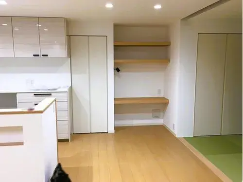3LDK+S Property Fukutsu City Fukuoka Prefecture (4)