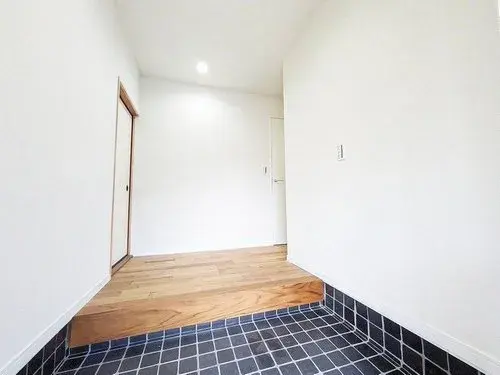 3LDK Property Fukutsu City Fukuoka Prefecture (8)