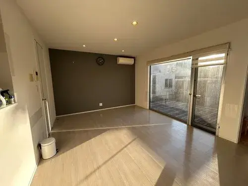 4LDK Property Hyuga City Miyazaki Prefecture (3)