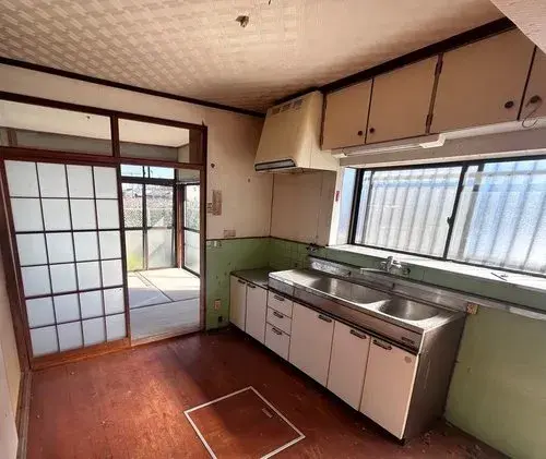 Kagoshima Prefecture Kanoya City 5DK Property (6)