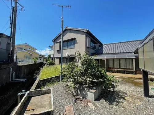 Kagoshima Prefecture Kirishima City 5DK Property (5)