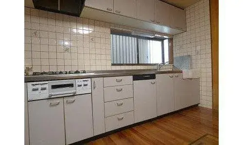 Kagoshima Prefecture Kirishima City 5DK Property (9)