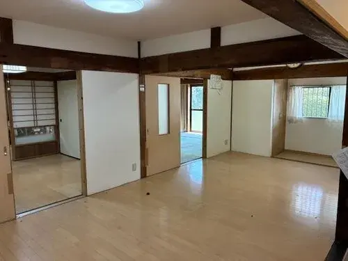 Used Detached House Minamikyushu City Kagoshima Prefecture (3)
