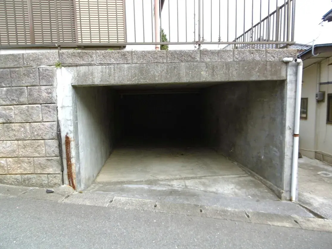 Slide 4