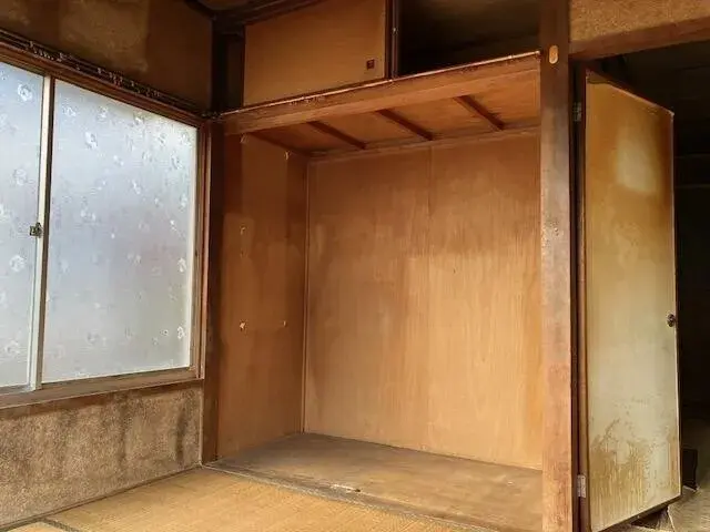Slide 9