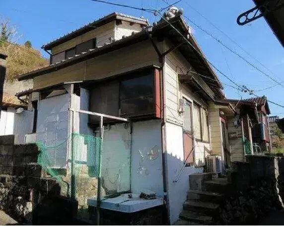 Akiya in 臼杵市