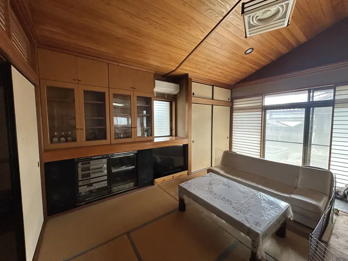5LDK Property Kadogawa-cho Miyazaki Prefecture (13)