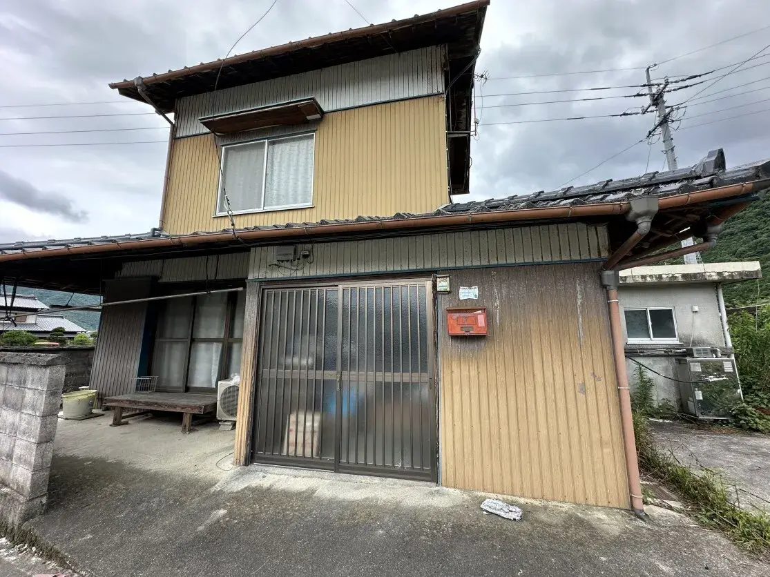 Akiya in Higashimiyoshi Town