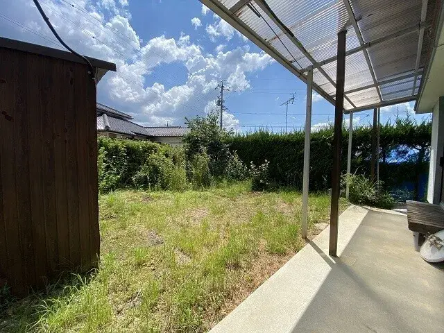 Slide 4