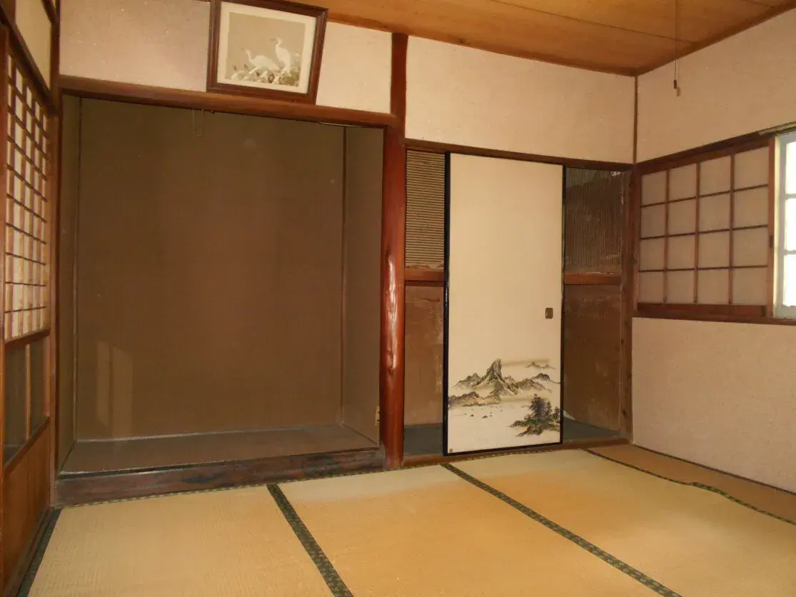 Osaka Prefecture Yao City 4DK Property (2)