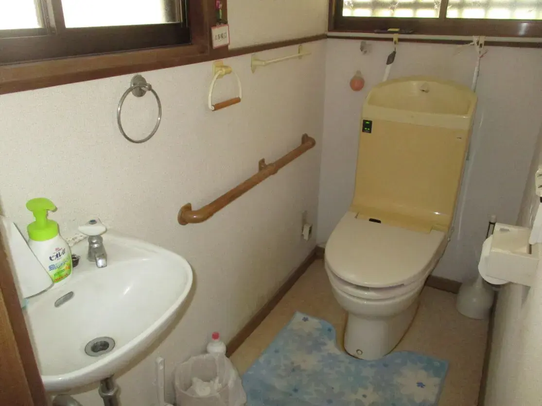 8DK Property Kasaoka City Okayama Prefecture (12)