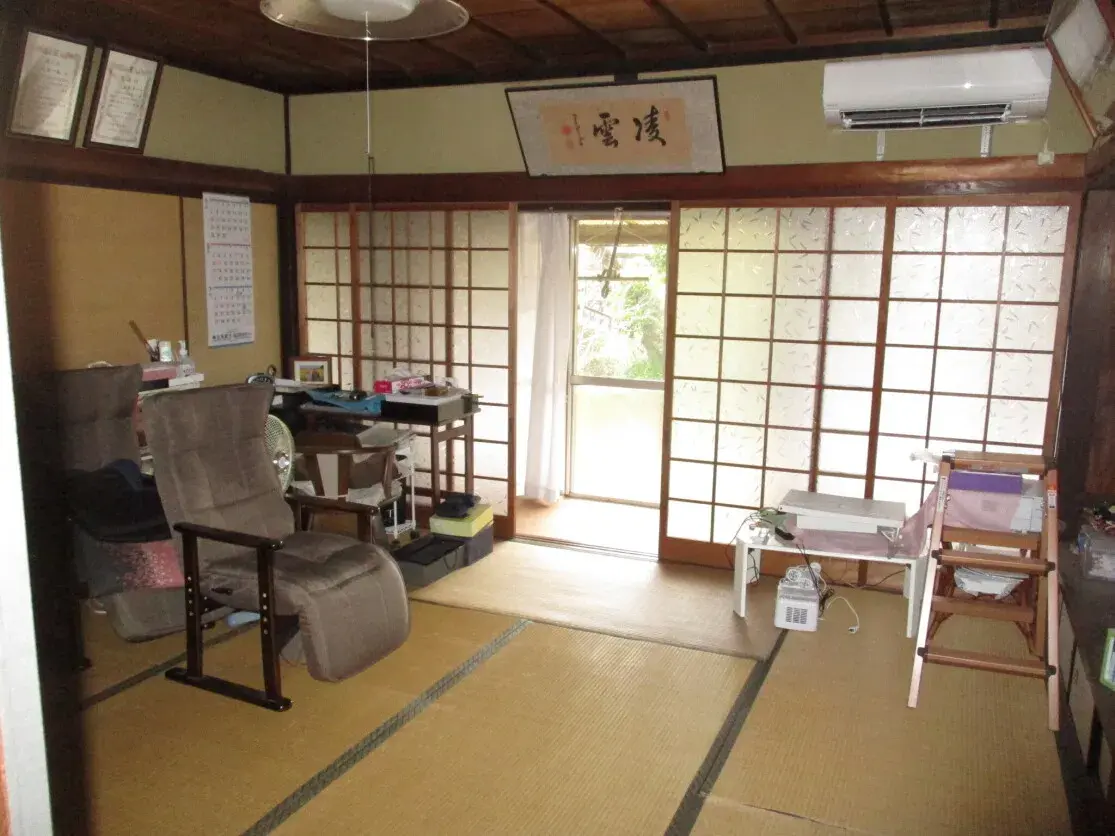 8DK Property Kasaoka City Okayama Prefecture (6)