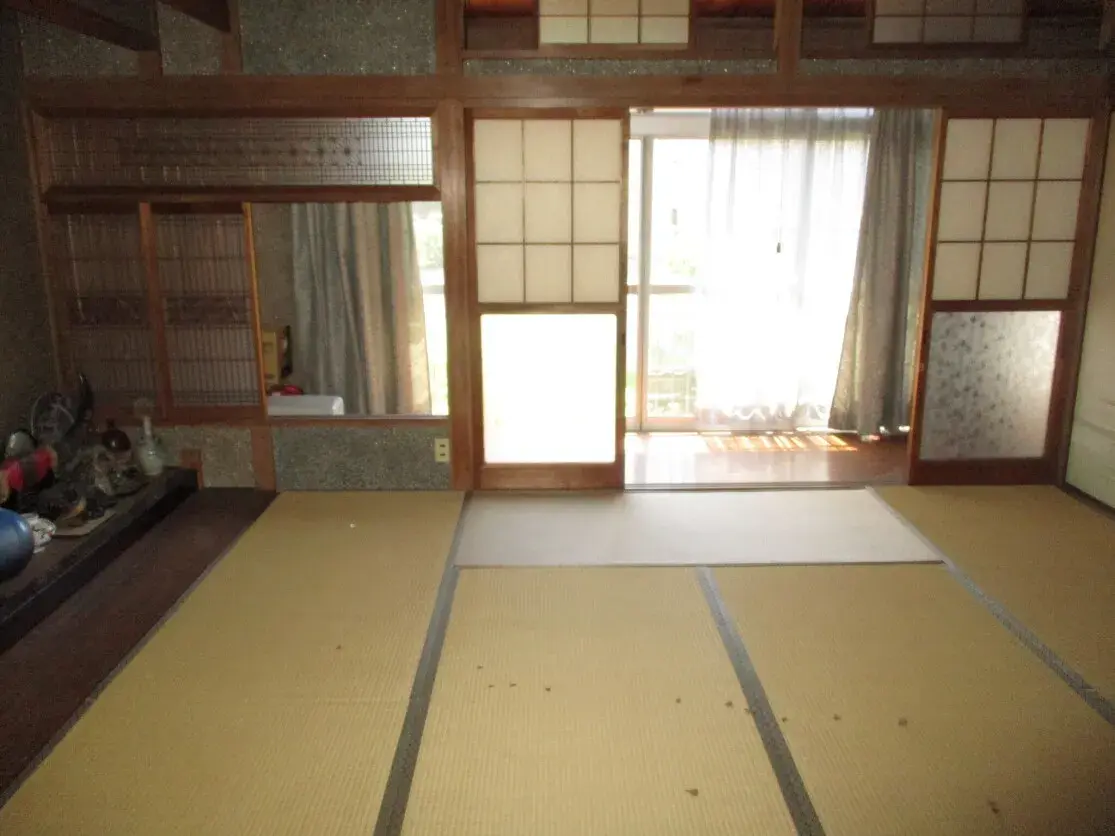6DK Property Kasaoka City Okayama Prefecture (4)
