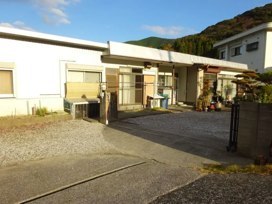 8DK Property Saiki City Oita Prefecture (1)