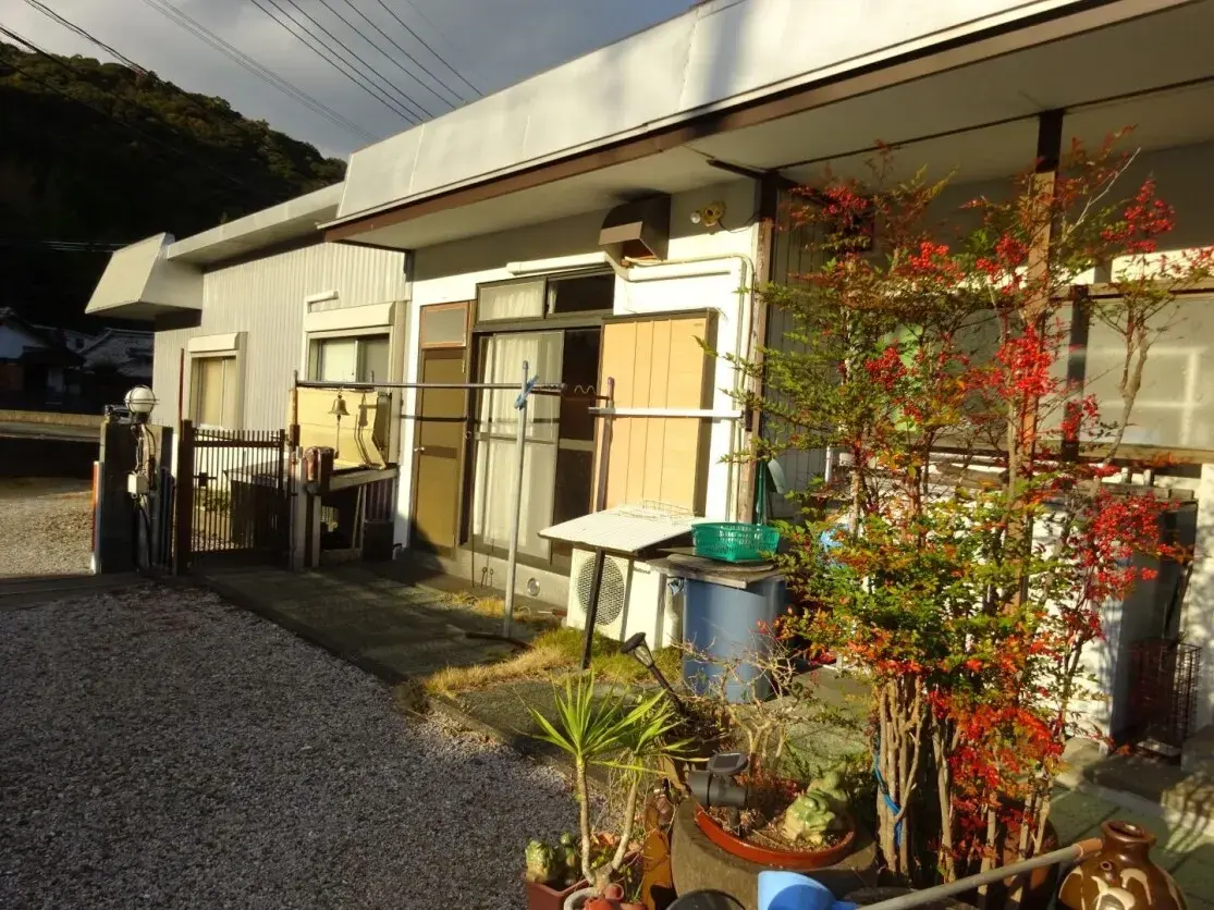 8DK Property Saiki City Oita Prefecture (2)
