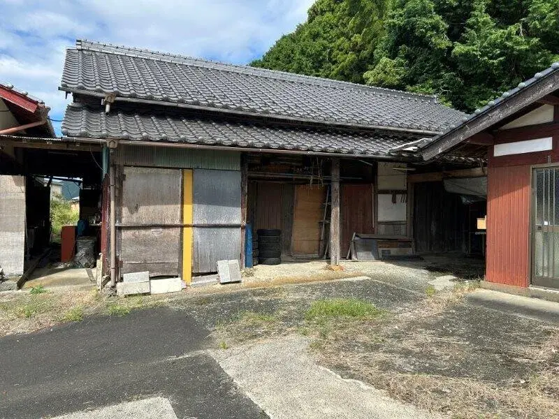 Slide 2