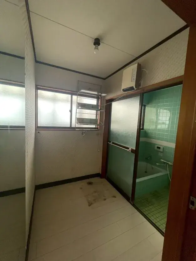 4LDK Property Saiki City Oita Prefecture (9)