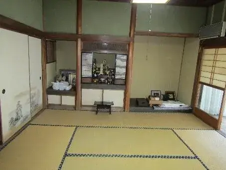 Slide 4