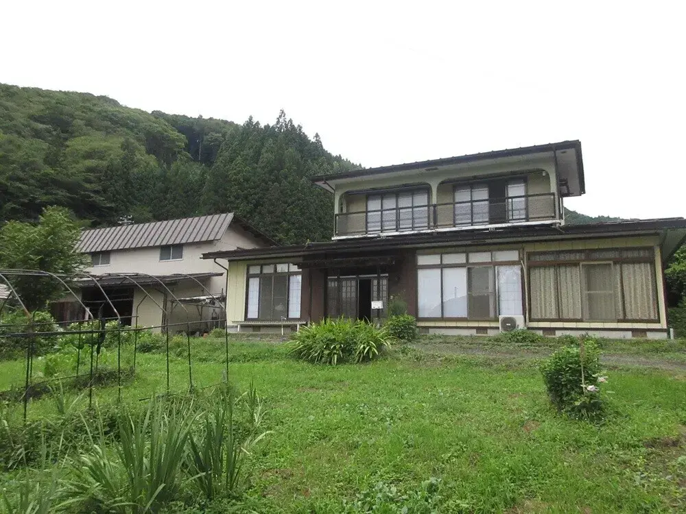 8DK Property Tono City Iwate Prefecture (1)