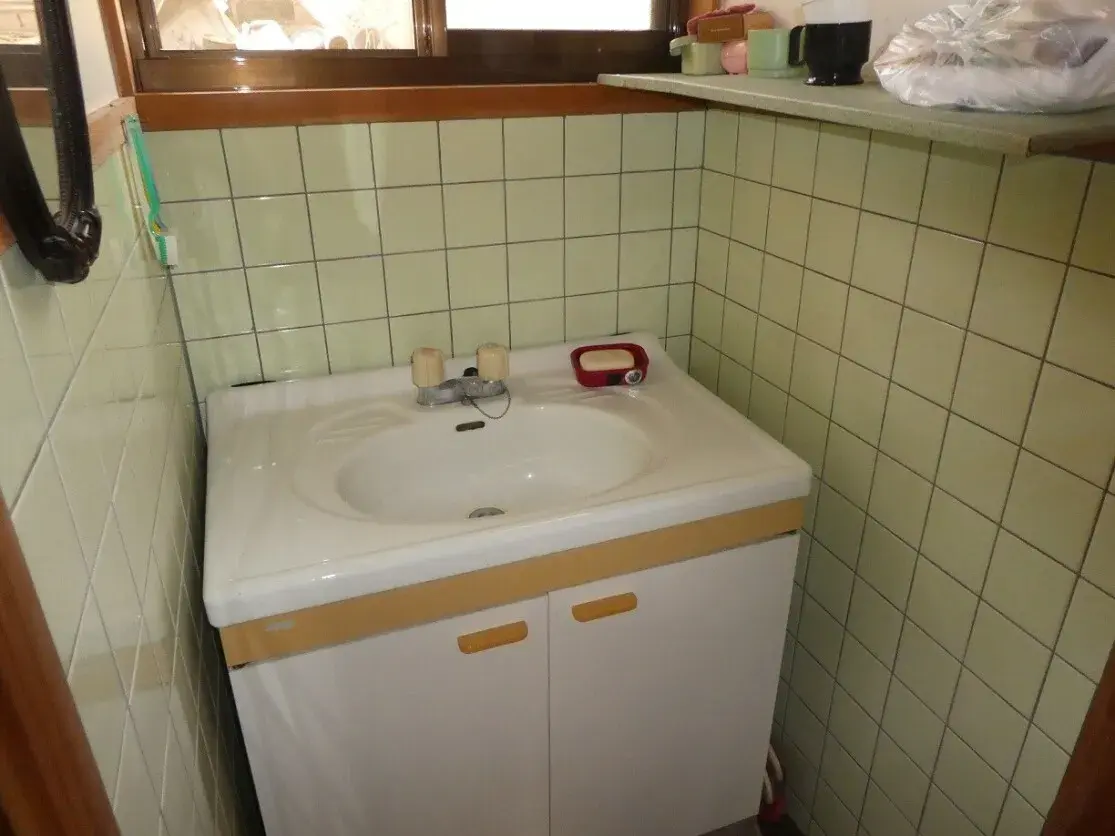 8DK Property Ozu City Ehime Prefecture (12)