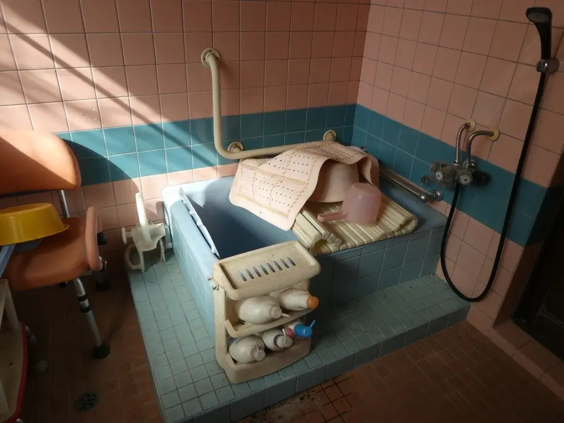 8DK Property Ozu City Ehime Prefecture (8)