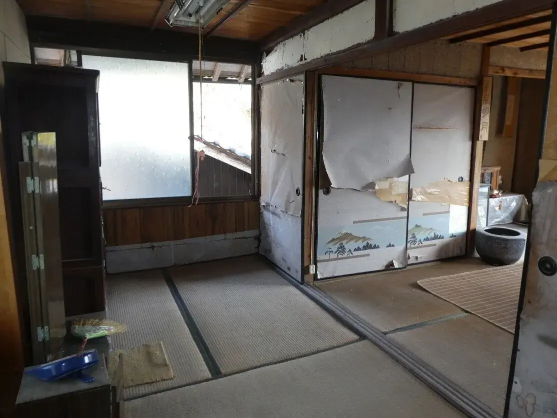 8DK Property Ozu City Ehime Prefecture (10)