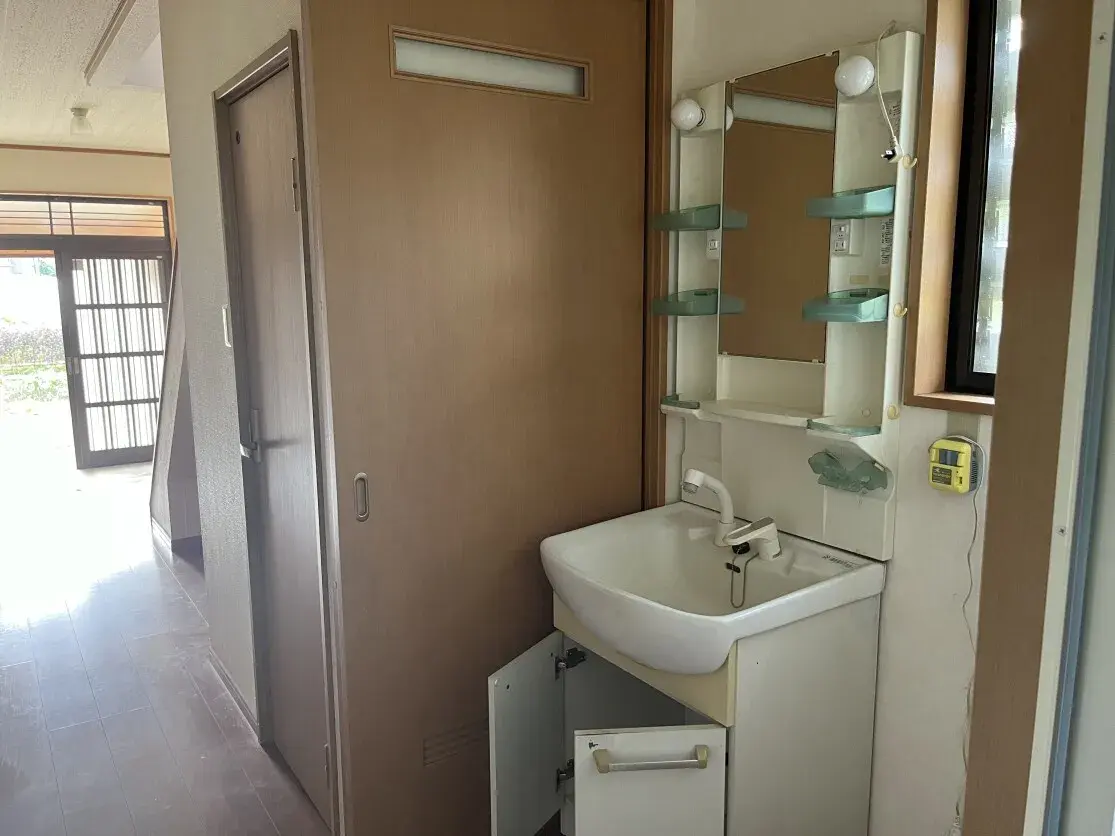 Slide 9