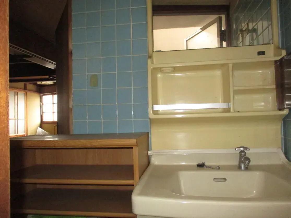 Single-Family Home Kasaoka City Okayama Prefecture (12)