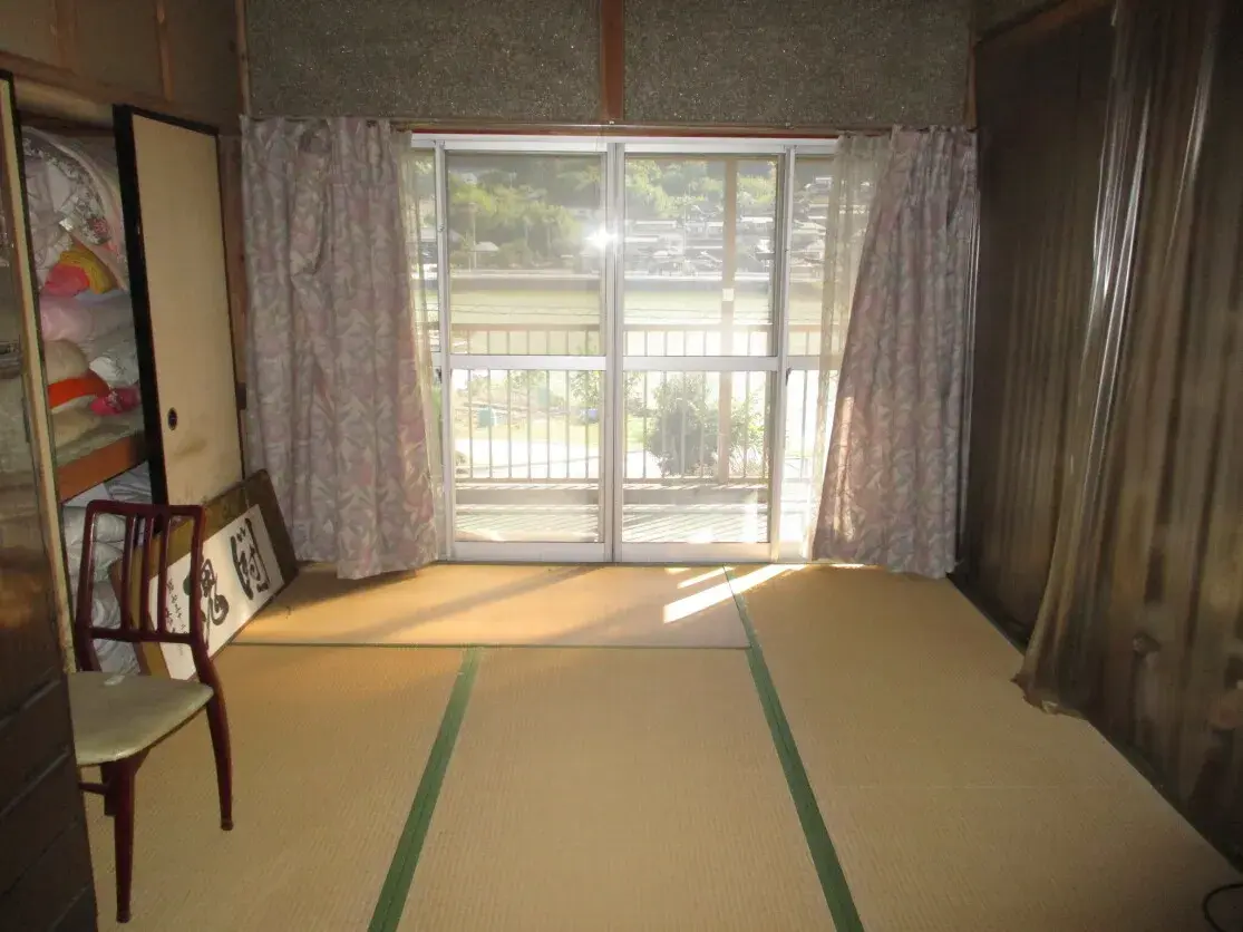 Slide 5