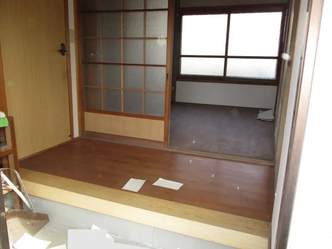 Slide 4