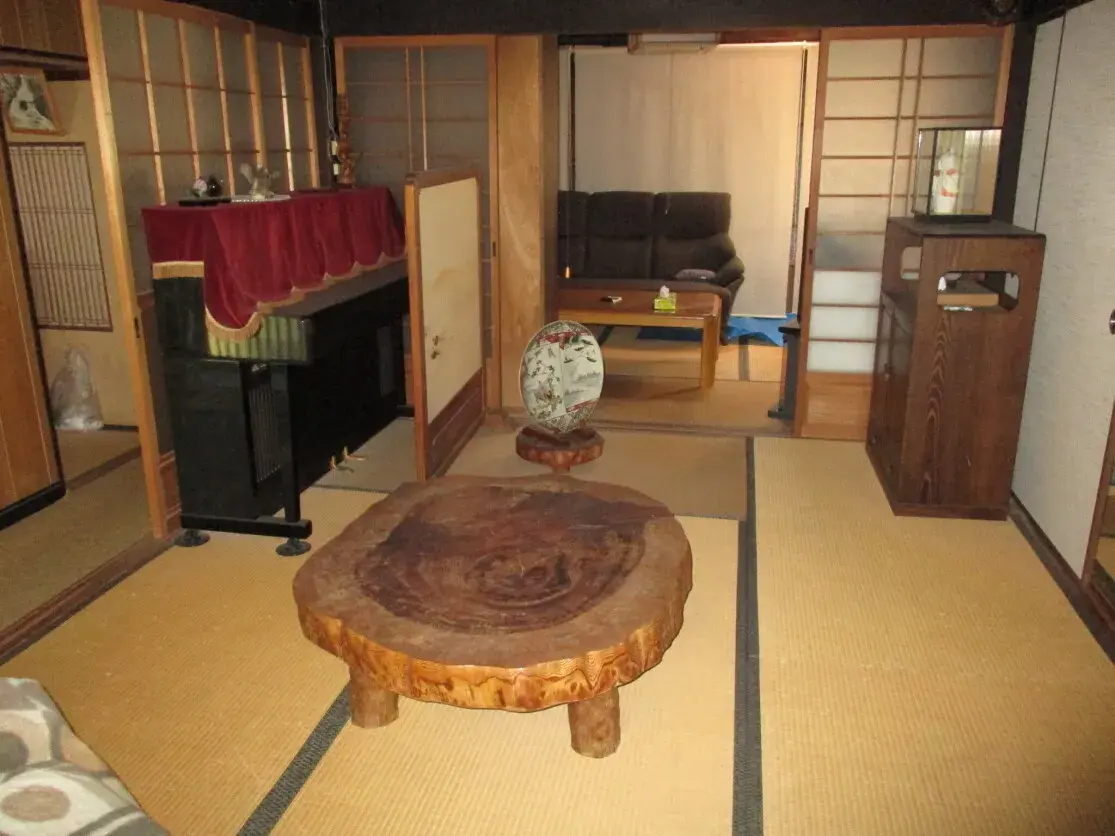 Detached Property Kasaoka City Okayama Prefecture (4)