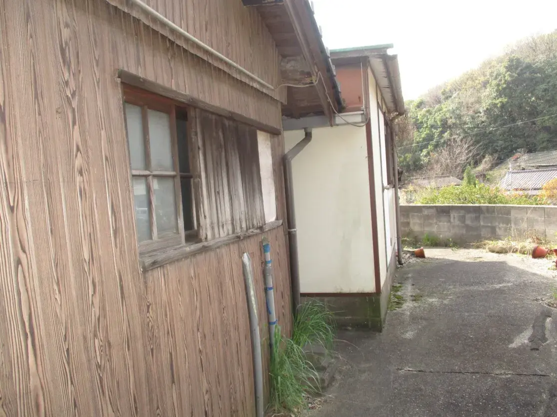 Slide 3