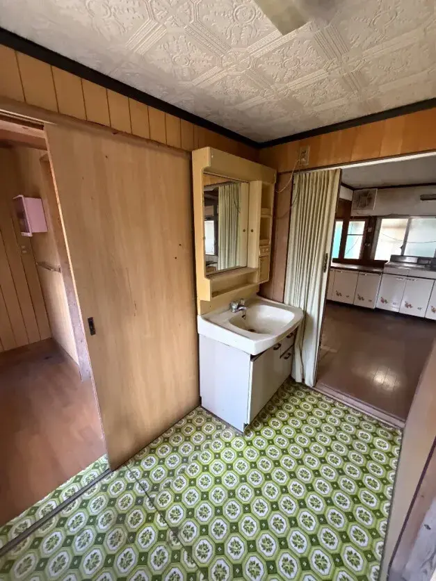 5DK Property Mihara City Hiroshima Prefecture (8)