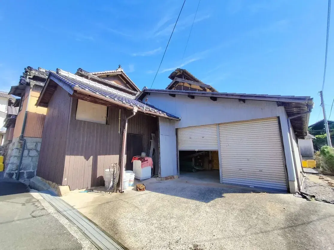 7DK Property Mihara City Hiroshima Prefecture (3)