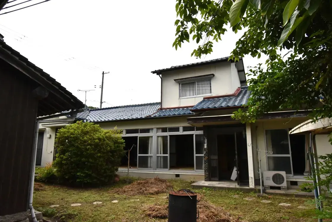 Akiya in Tatsuno