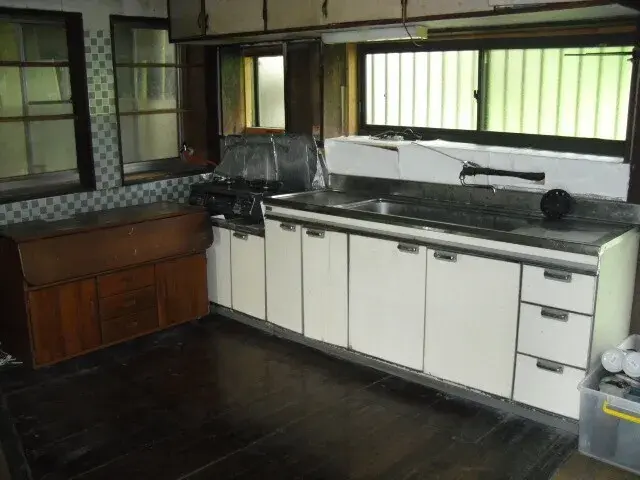 Slide 4