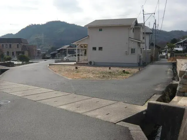 Slide 3