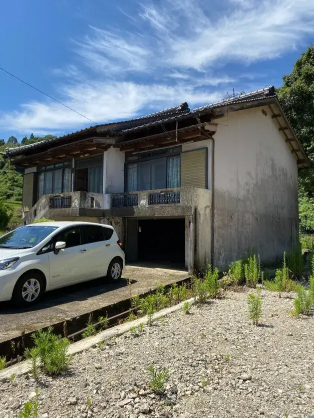 Akiya in Karatsu