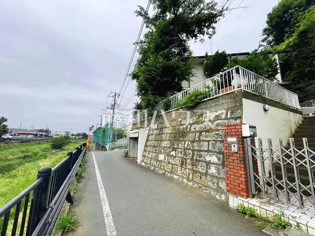 Slide 25