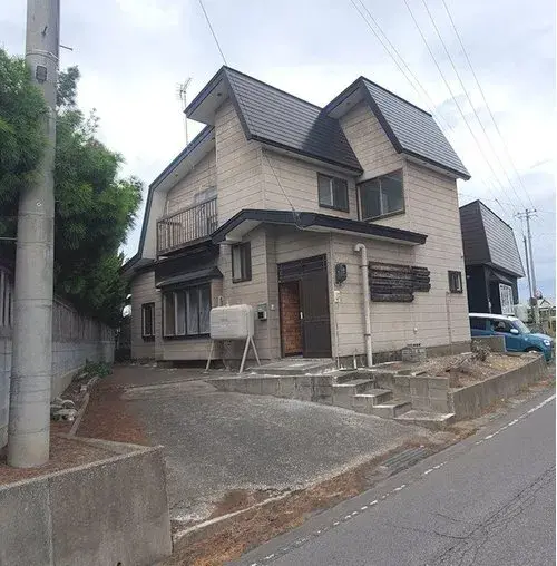Akiya in Goshogawara