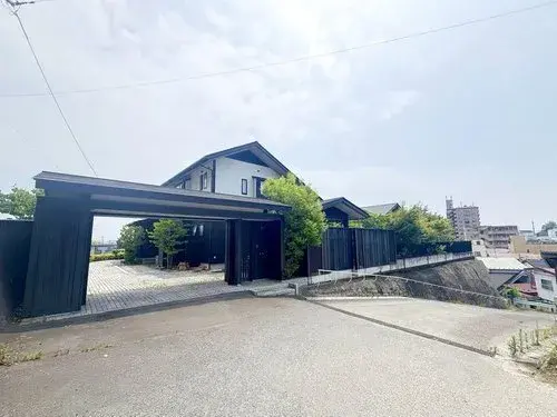 Akiya in 盐灶市