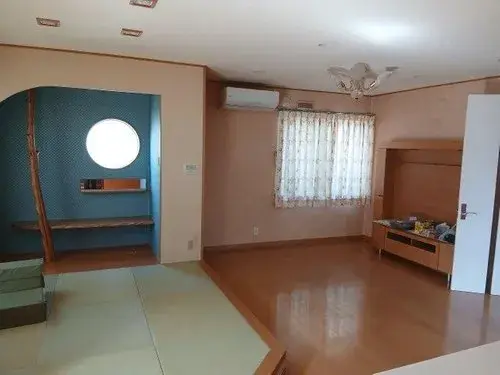 Slide 9