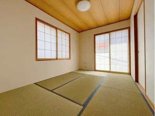 Saitama Honjo Two-Story LDK Over 15 Tatami Property (2)
