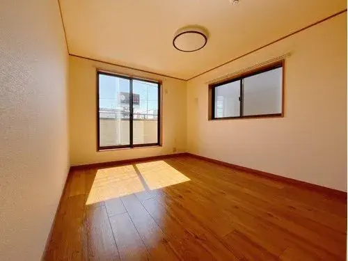Saitama Honjo Two-Story LDK Over 15 Tatami Property (6)