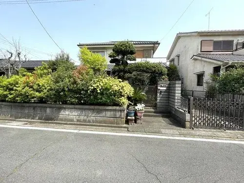 Slide 0