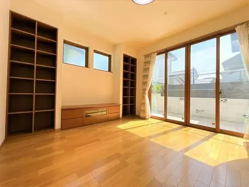 Tokyo Higashiyamato 4 Bedroom Property (12)