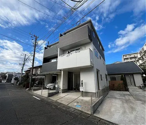 Akiya in Sagamihara