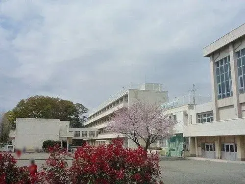 4LDK+S Kaisei-machi Prefectura de Kanagawa (19)