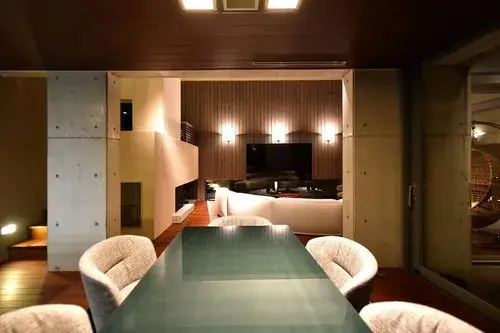Akiya in حي Naka