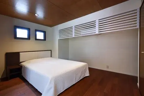 Large Two-Family Home Yokohama City Kanagawa Prefecture (6)